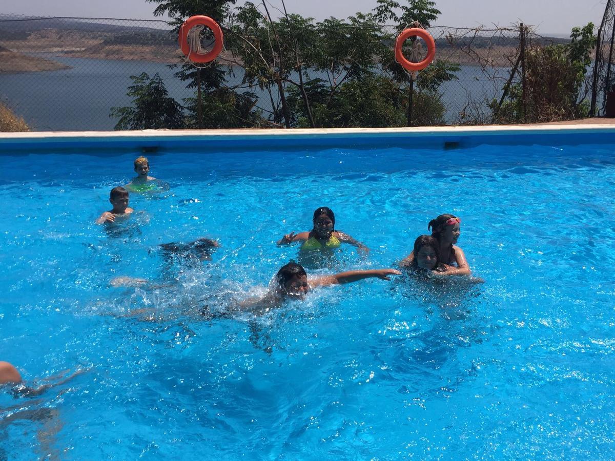 Camping La Brena Otel Almodóvar del Río Dış mekan fotoğraf